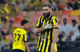 皇马欧冠奖金破亿，弗洛伦蒂诺：全力签姆巴佩