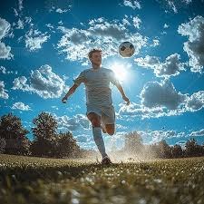 今日！NBA湖人VS老鹰，东契奇+詹姆斯出战成疑，CCTV5不转，两大平台直播