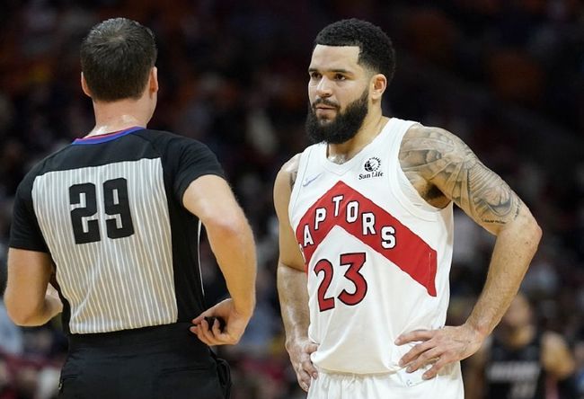 票收入囊中 票收入囊中