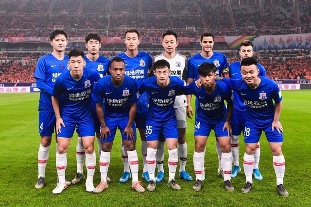 的队形配合 的队形配合